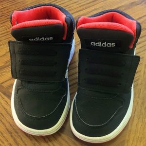 Kids Adidas, toddler size 7, black,red and white
